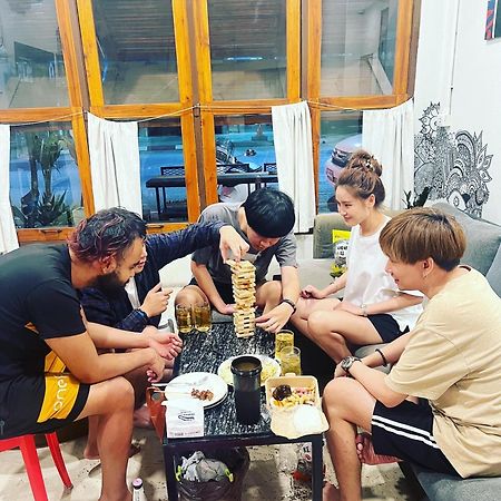 Together Backpackers Hostel Чианграй Экстерьер фото